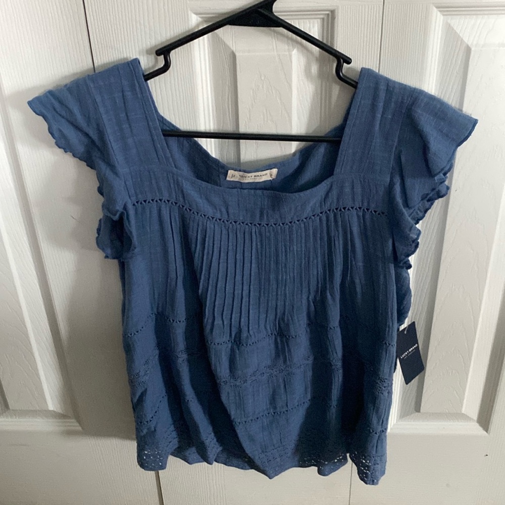 Lucky brand women’s summer top. 100% cotton.